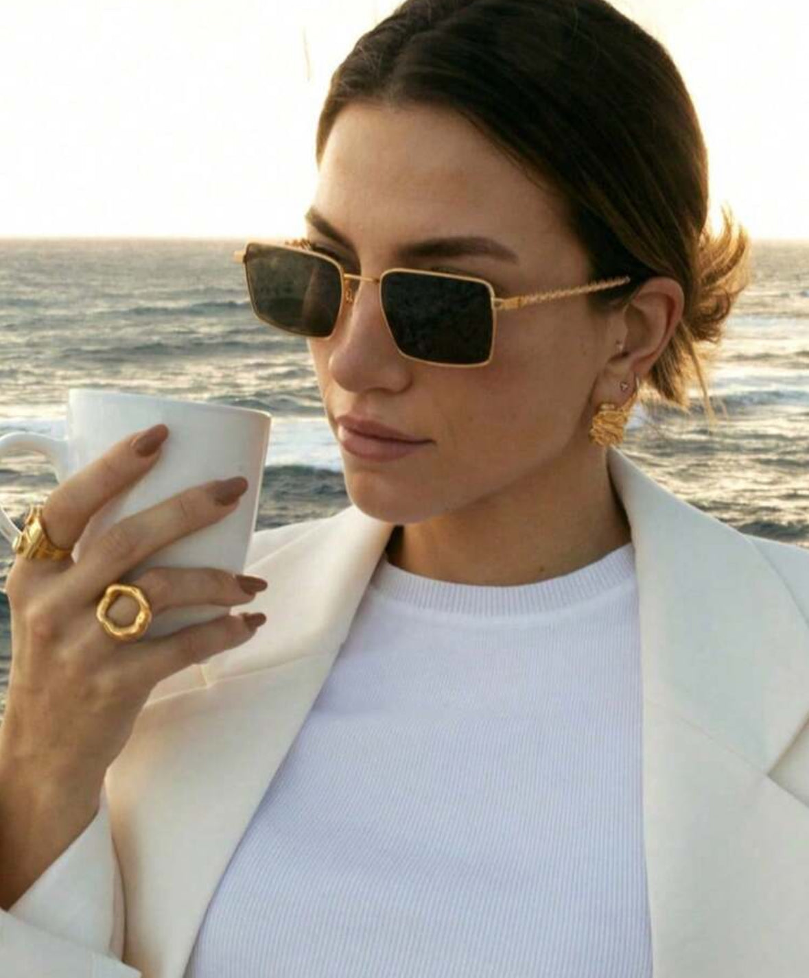 ‘Rizzo’ black sunglasses