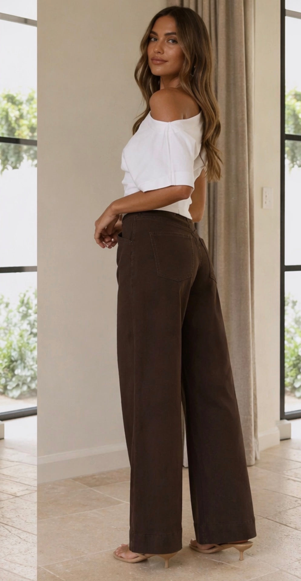 ‘Giana’ Chocolate jeans