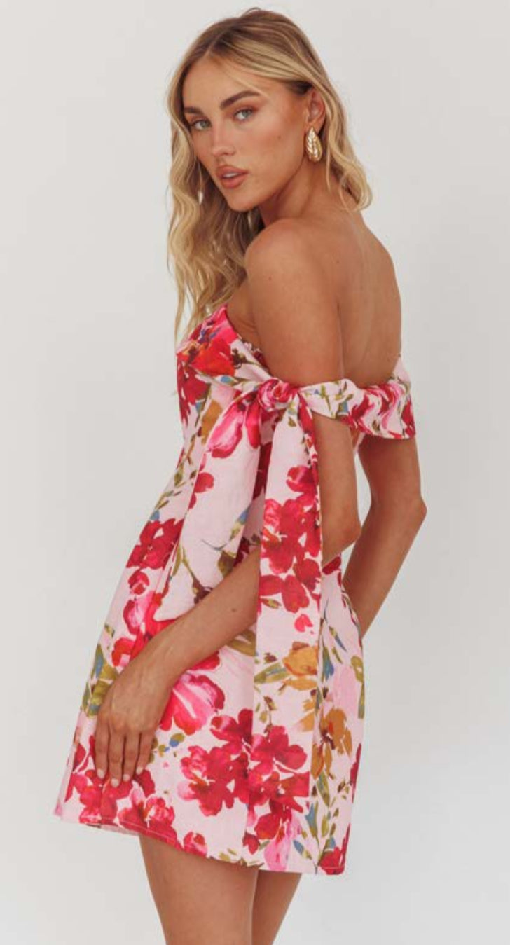 ‘Maya’ pink dress