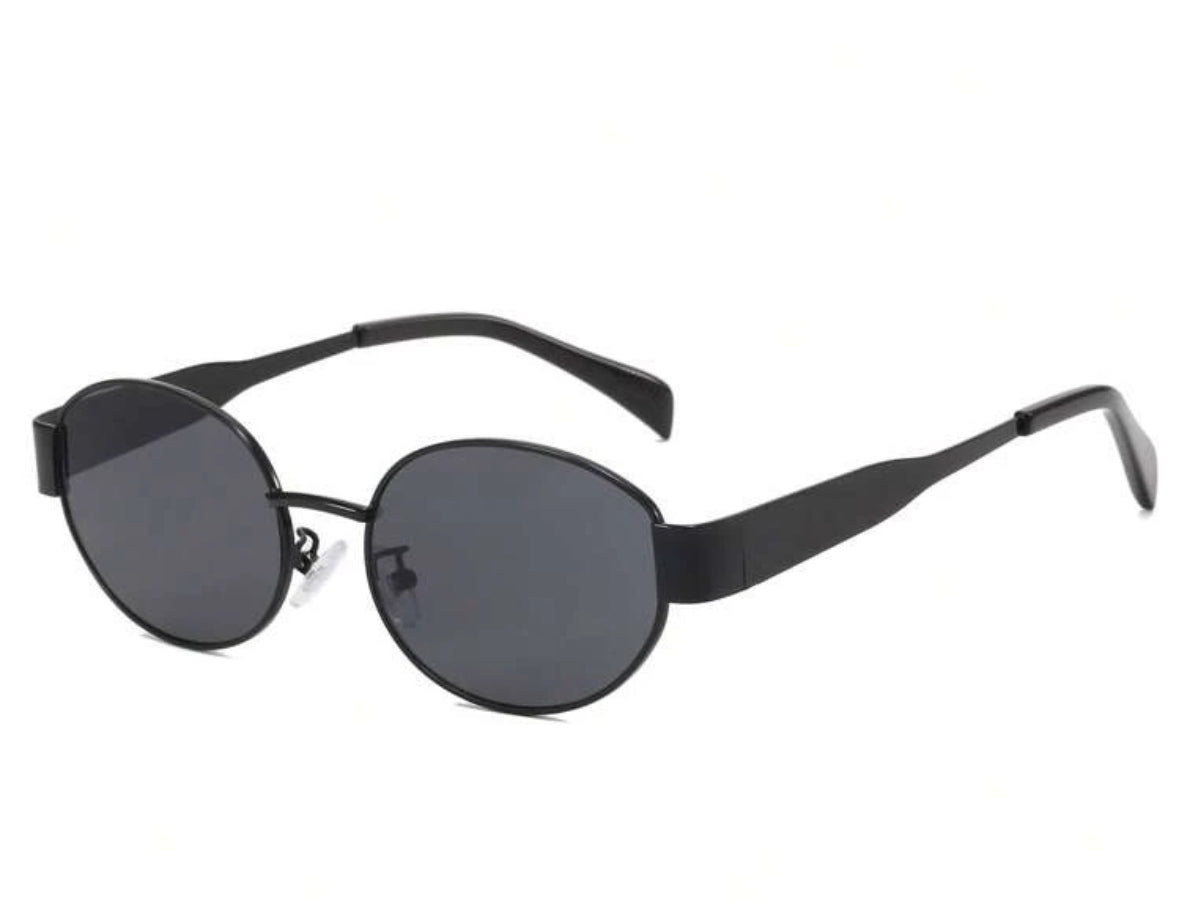 ‘Tyra’ black sunglasses