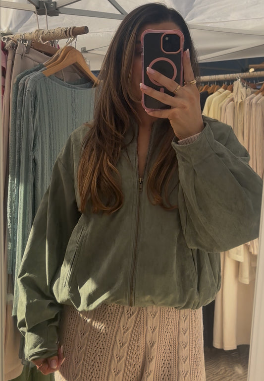 ‘Evelyn’ sage bomber