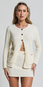 ‘Palermo’ set in cream