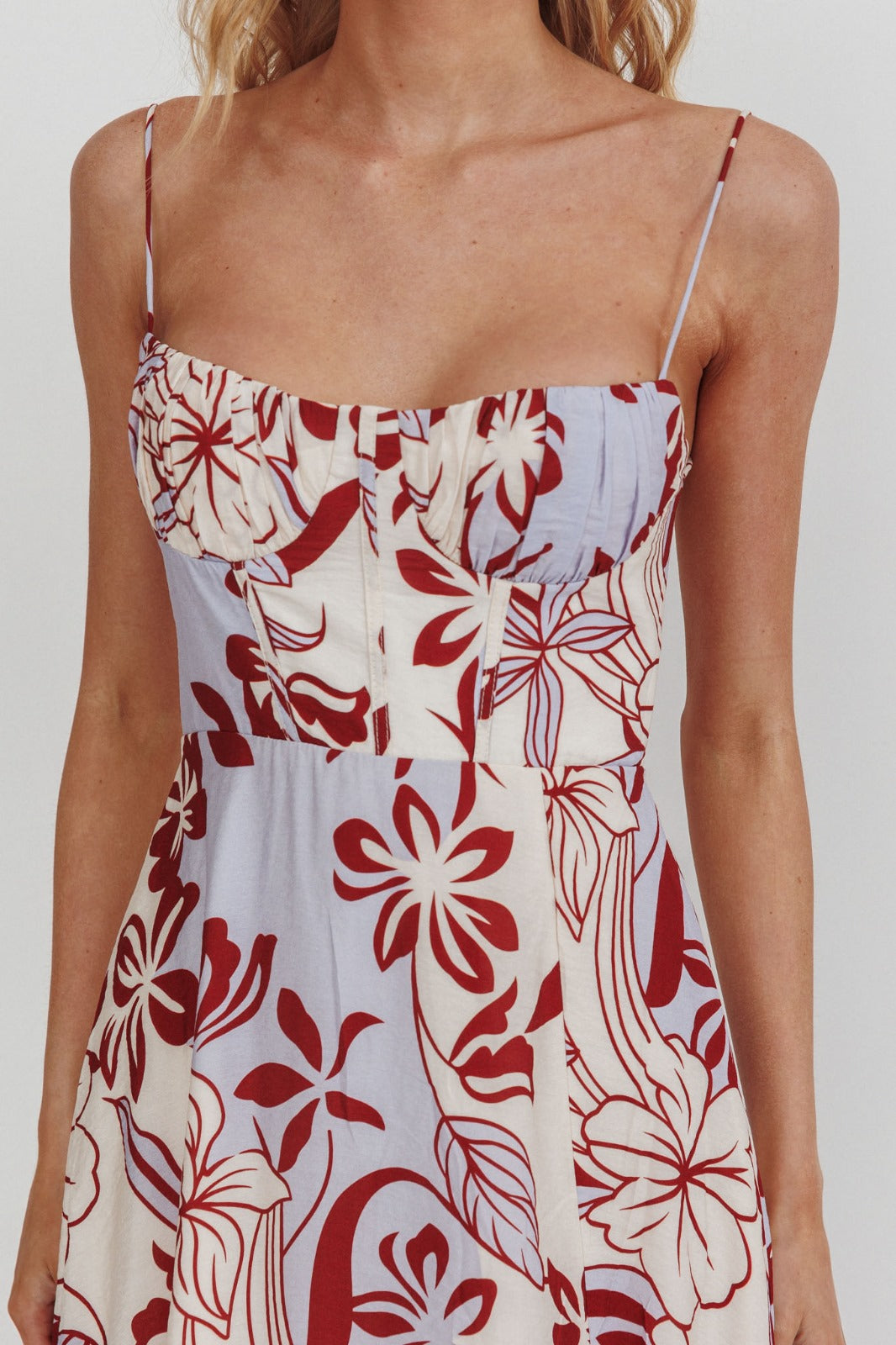 ‘Alicia’ dress lilac floral