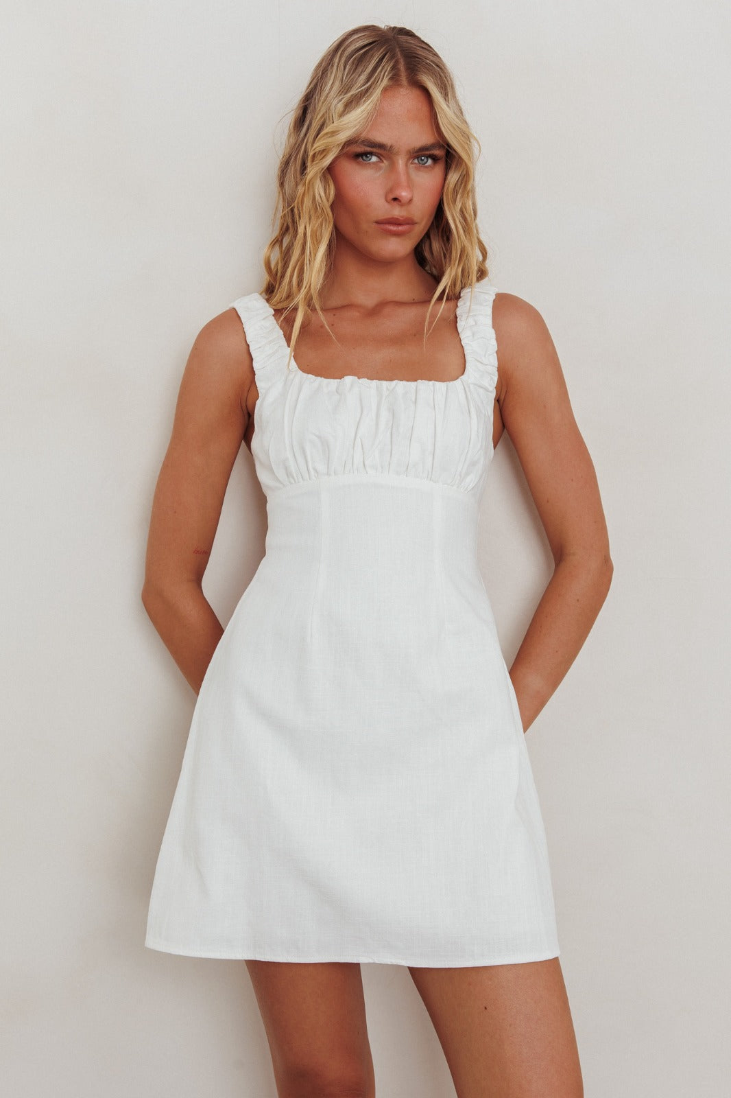 ‘Otis’ white dress