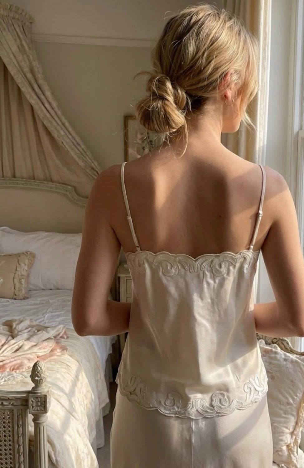 'Allegra' ivory top